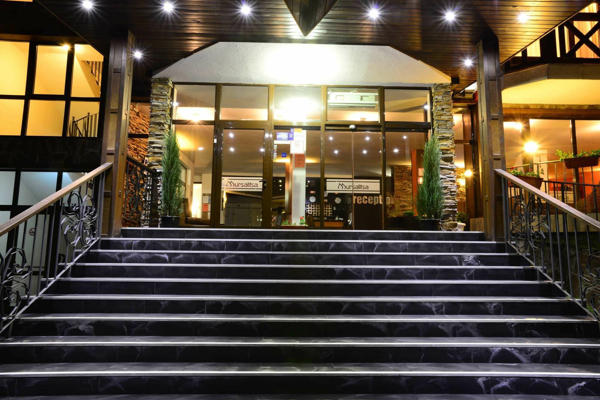 Hotel Mursalitsa By Hmg Pamporovo Eksteriør billede